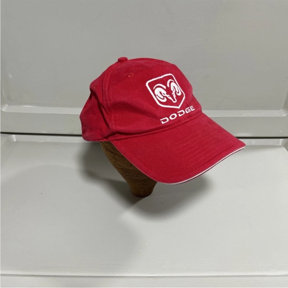 Vintage Dodge RAM Raised Embroidered Logo Ball Cap Strap-back Hat Red One Size - Picture 2 of 8